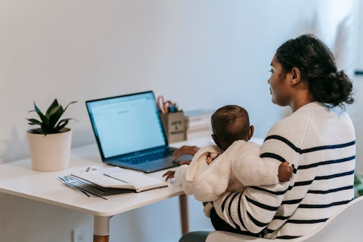 image of a mom practicing communication